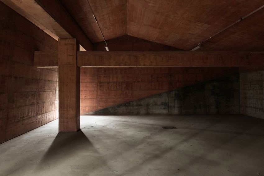 Concrete Warehouse, VG13 Architects, Langhe, 2018-2020 con Mario Monotti